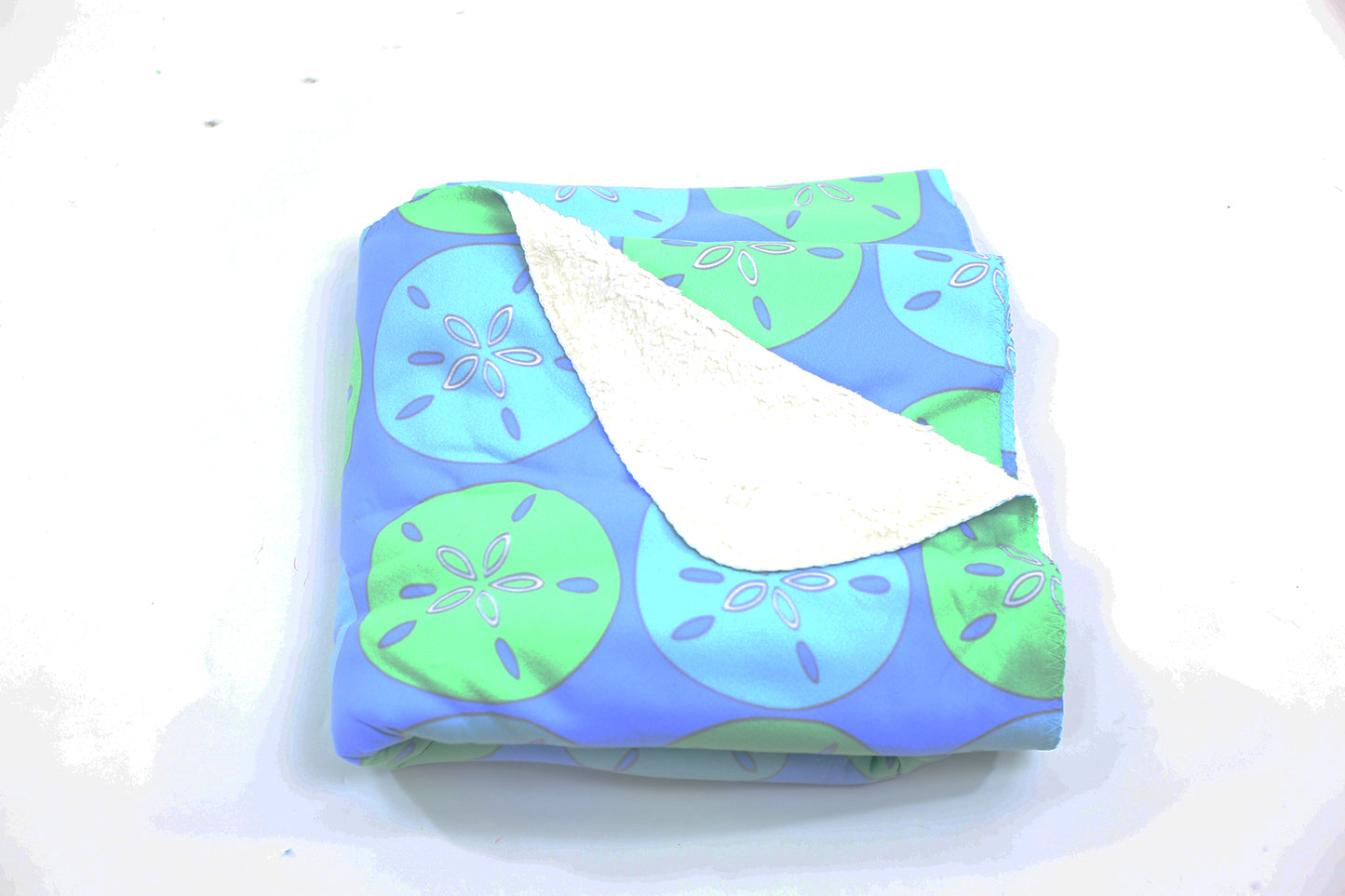 Sand Dollar Fleece Blanket - Aqua - SummerTies